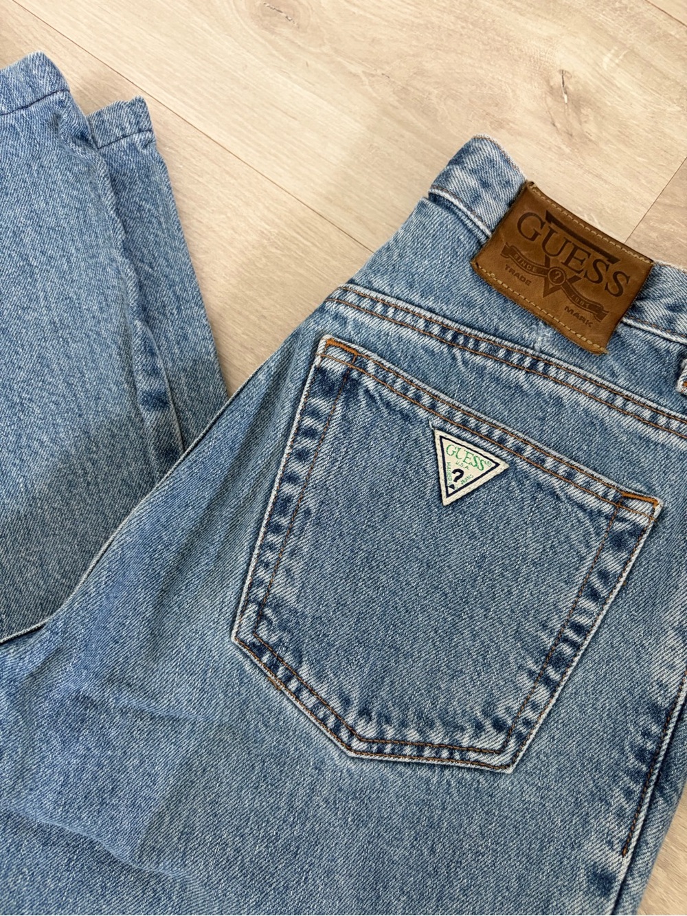GUESS Light Wash Relaxed Denim Jeans